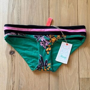 Maaji Floral Bikini Bottom Size Small Green Pink Black Sporty Tropical Swimsuit
